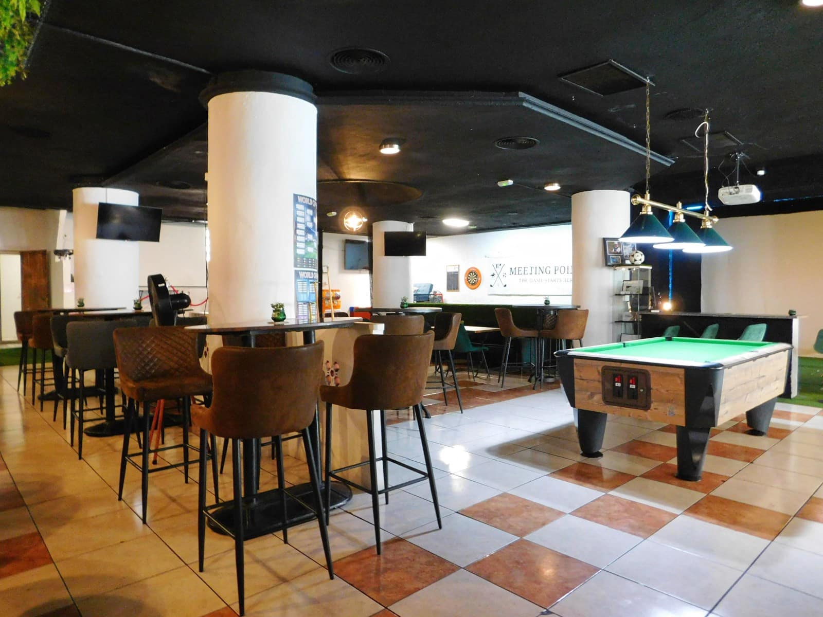 Commercial for sale in San Miguel de Salinas with pool - € 69,000 (Ref: 9912277)