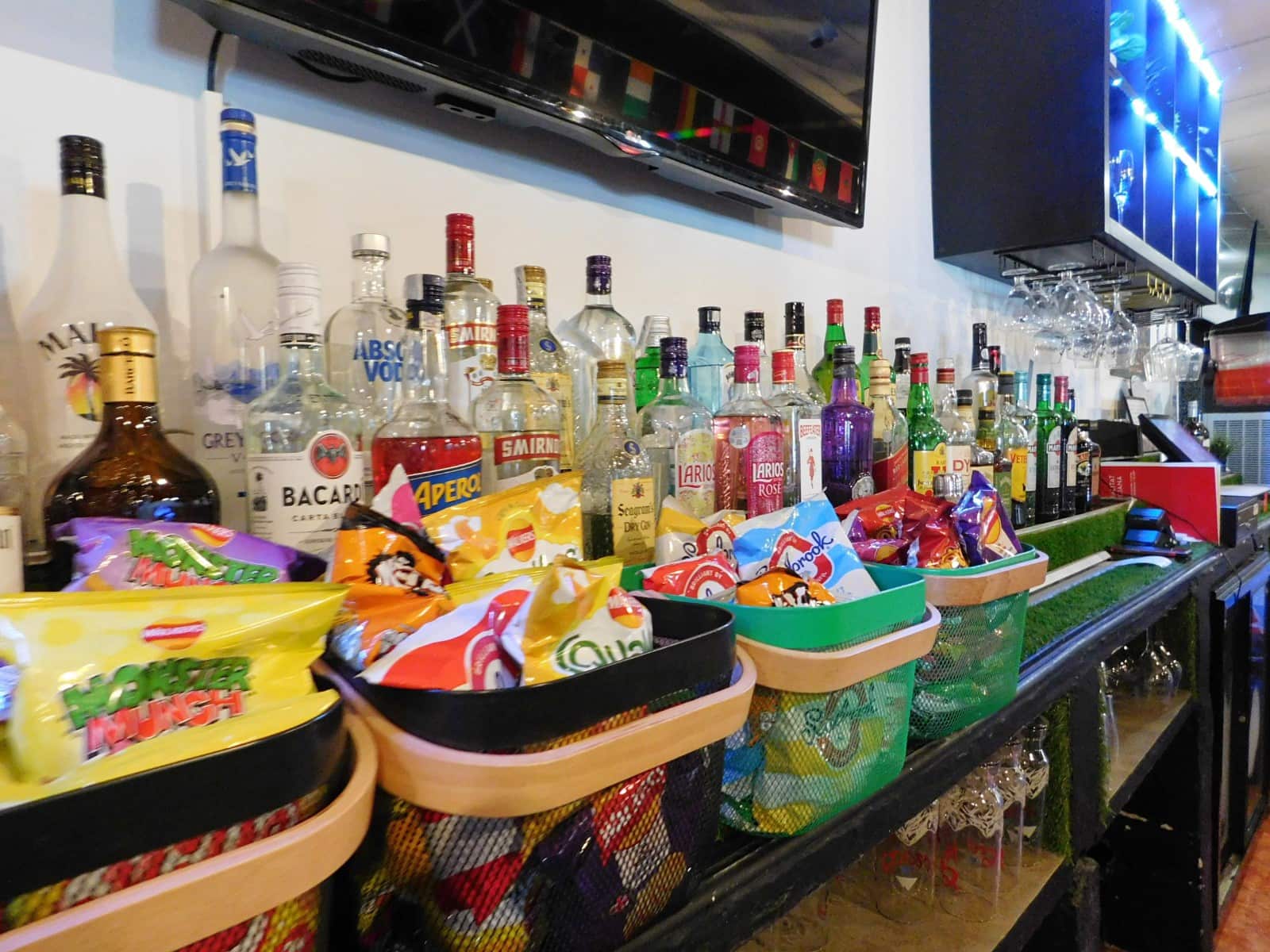 Commercial for sale in San Miguel de Salinas with pool - € 69,000 (Ref: 9912277)
