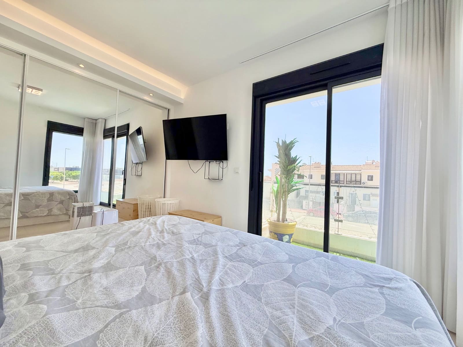 Chalet de 4 habitaciones en Ciudad Quesada en venta con piscina garaje - 525.000 € (Ref: 9935258)