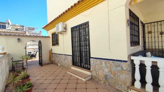 3 soverom Villa til salgs i Playa Flamenca, Orihuela med svømmebasseng - € 295 000 (Ref: 9935261)