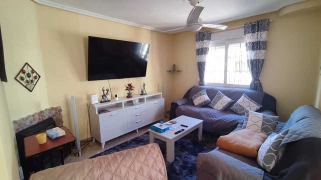 3 soverom Villa til salgs i Playa Flamenca, Orihuela med svømmebasseng - € 295 000 (Ref: 9935261)