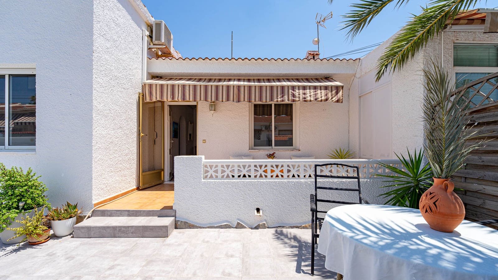 2 slaapkamer Appartement te koop in Ciudad Quesada met zwembad - € 185.000 (Ref: 9948867)