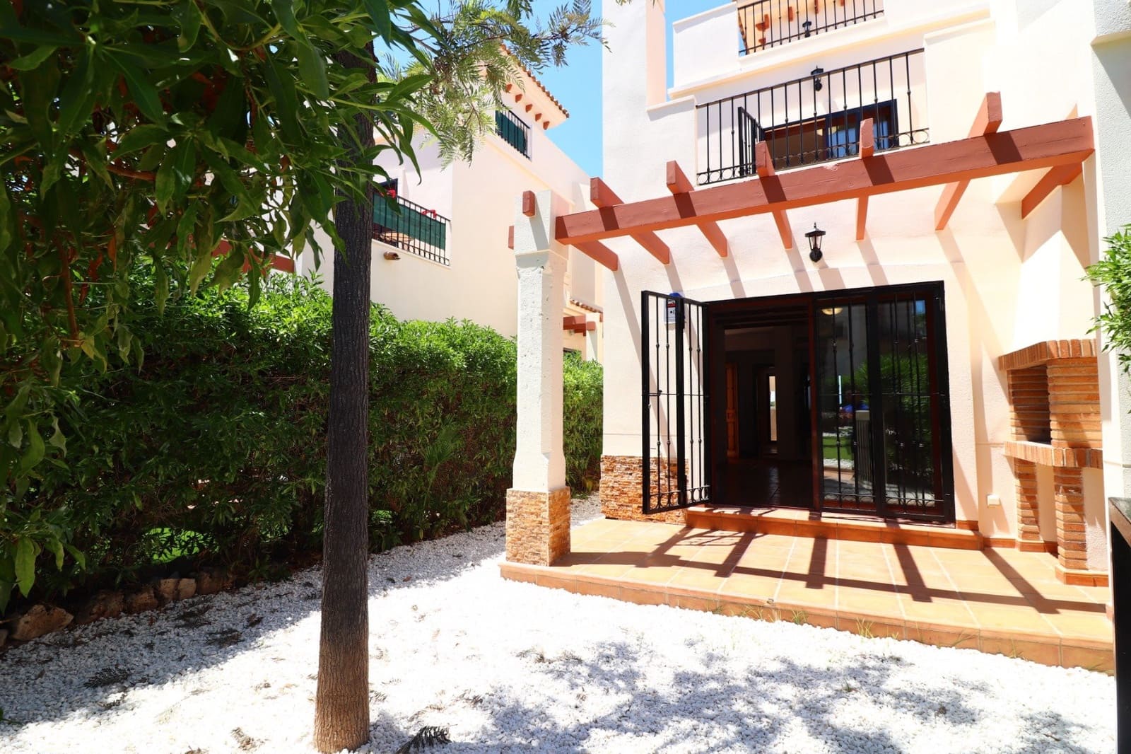 3 quarto Moradia para venda em Algorfa com piscina garagem - 235 000 € (Ref: 9957552)