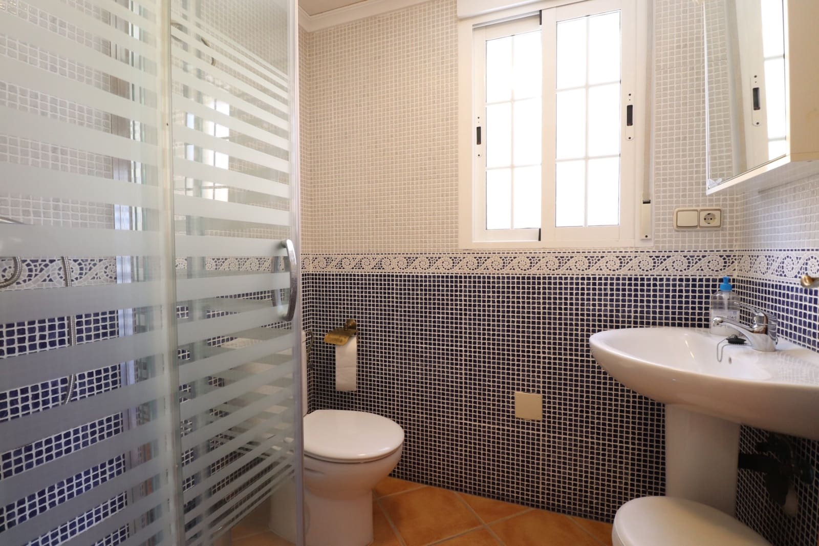 Chalet de 5 habitaciones en Algorfa en venta con piscina garaje - 299.950 € (Ref: 9957558)