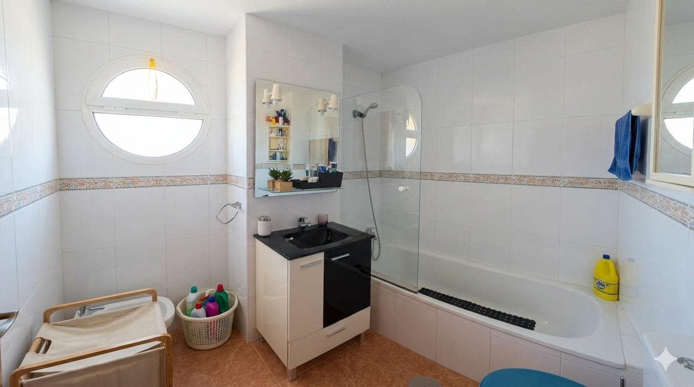 2 chambre Appartement à vendre à Mar de Cristal avec garage - 149 000 € (Ref: 9957560)