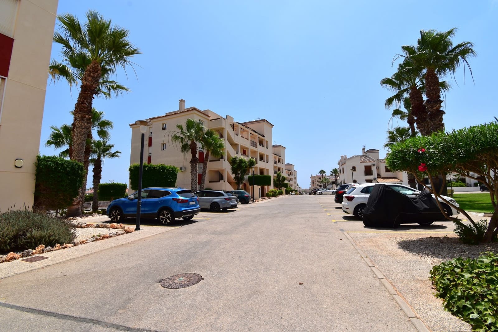 2 soverom Leilighet til salgs i Orihuela Costa med svømmebasseng garasje - € 165 000 (Ref: 9961681)
