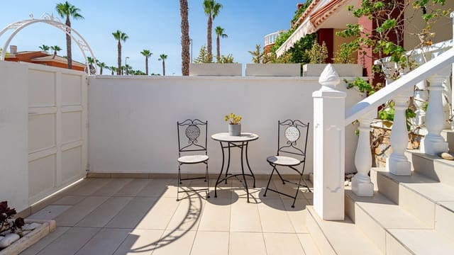 3 soverom Hus til salgs i Ciudad Quesada, Rojales med svømmebasseng - € 285 000 (Ref: 9965956)
