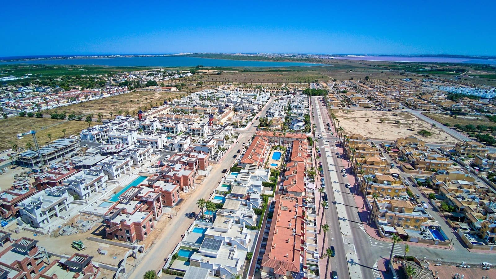 3 bedroom Townhouse for sale in Ciudad Quesada with pool - € 285,000 (Ref: 9965956)