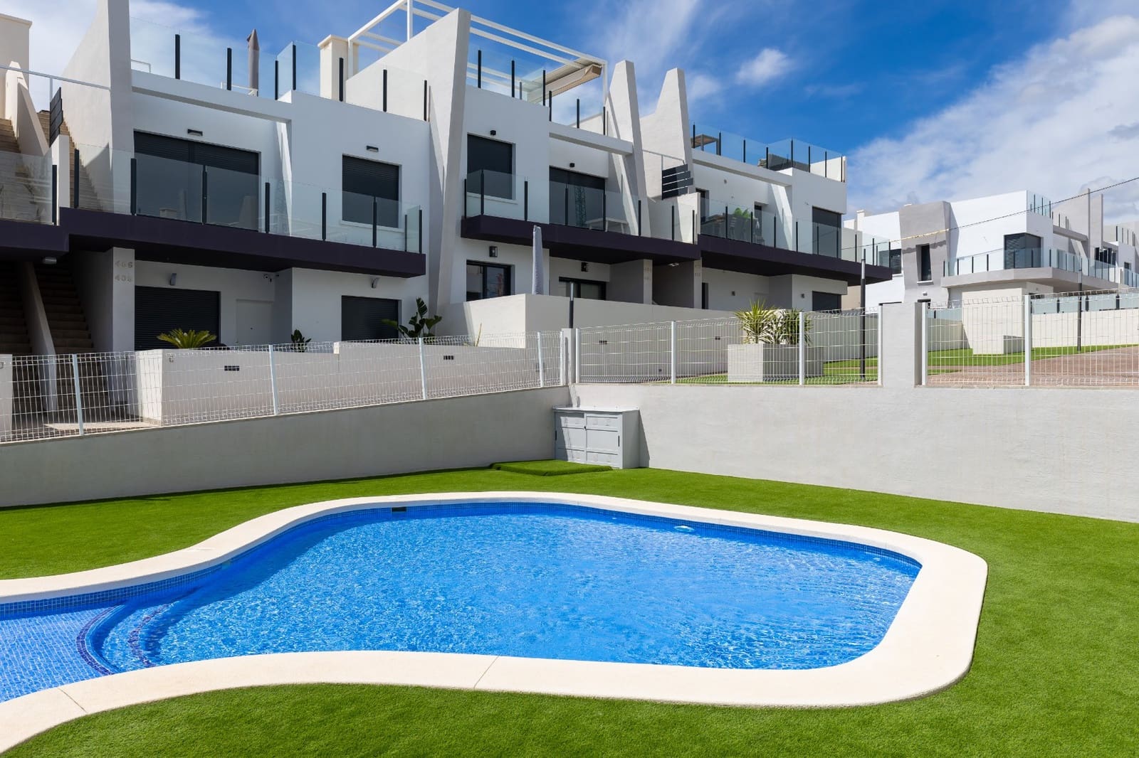 2 sovrum Lägenhet till salu i San Miguel de Salinas med pool - 212 000 € (Ref: 9965957)