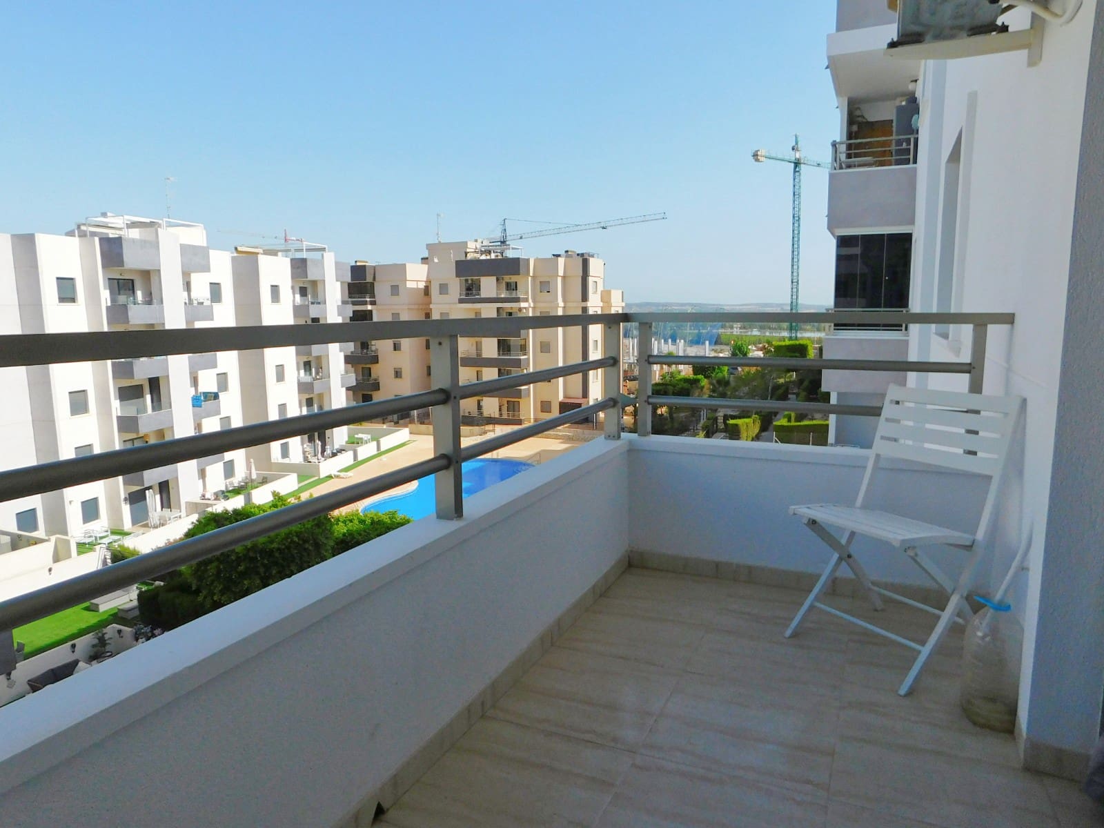 2 Zimmer Apartment zu verkaufen in San Miguel de Salinas mit Pool - 125.000 € (Ref: 9965958)
