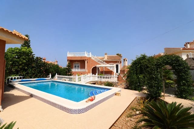 3 bedroom Villa for sale in Ciudad Quesada, Rojales with pool garage - € 394,950 (Ref: 9981534)
