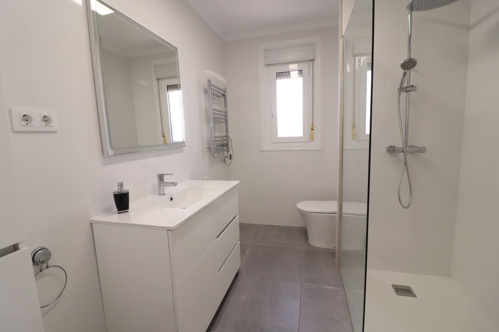 3 bedroom Villa for sale in Ciudad Quesada with pool garage - € 394,950 (Ref: 9981534)
