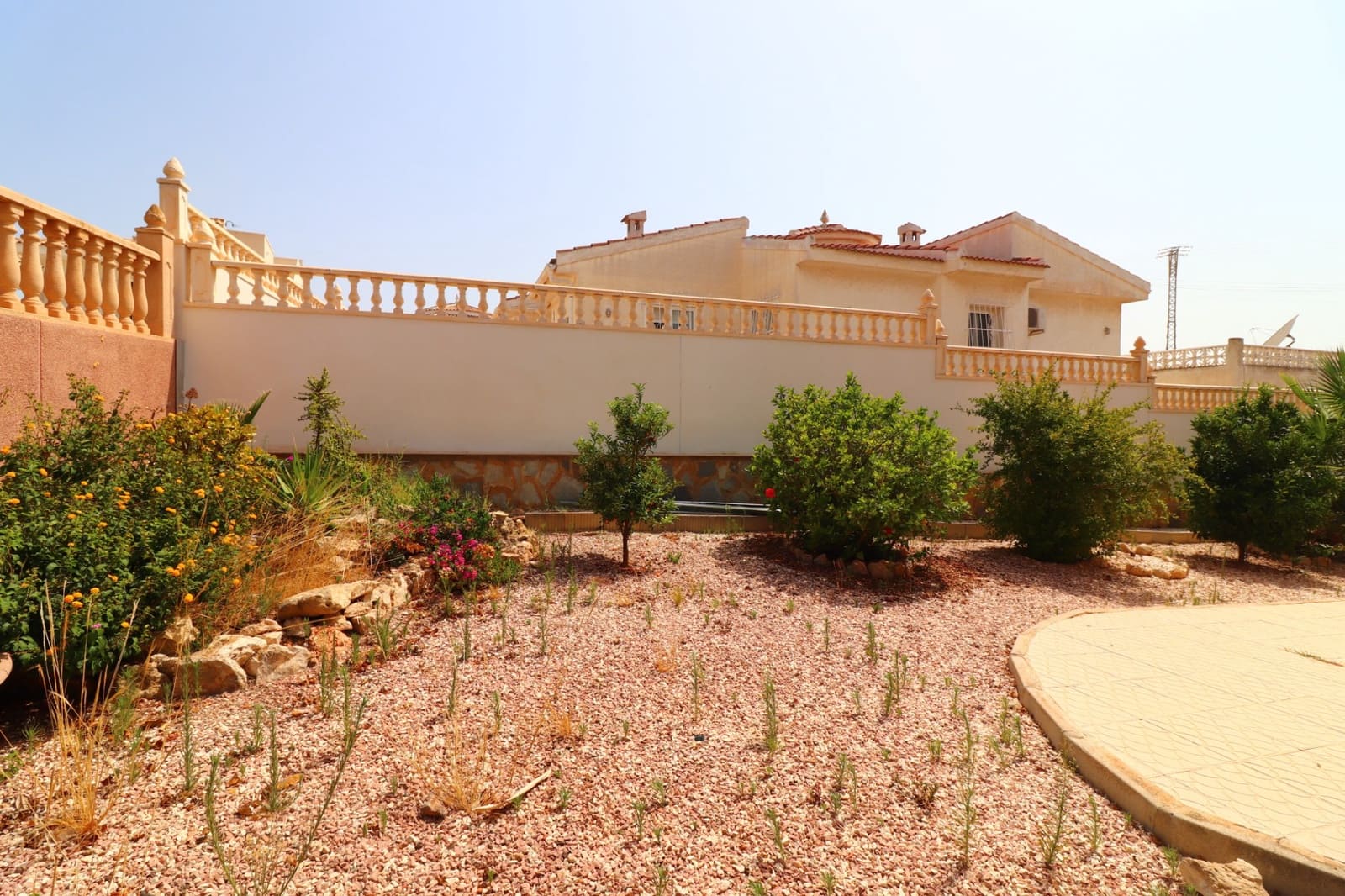 3 bedroom Villa for sale in Ciudad Quesada with pool garage - € 394,950 (Ref: 9981534)