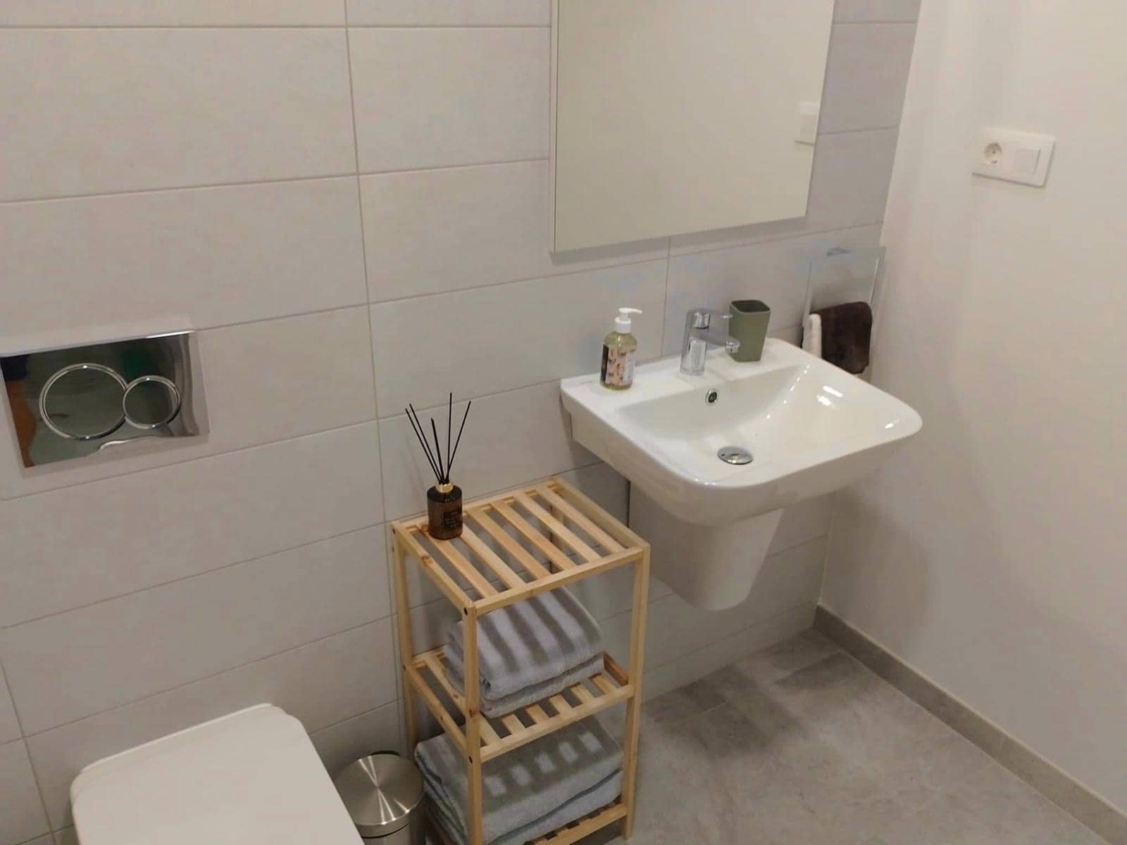 2 Zimmer Apartment zu verkaufen in Orihuela mit Pool Garage - 269.000 € (Ref: 9983954)