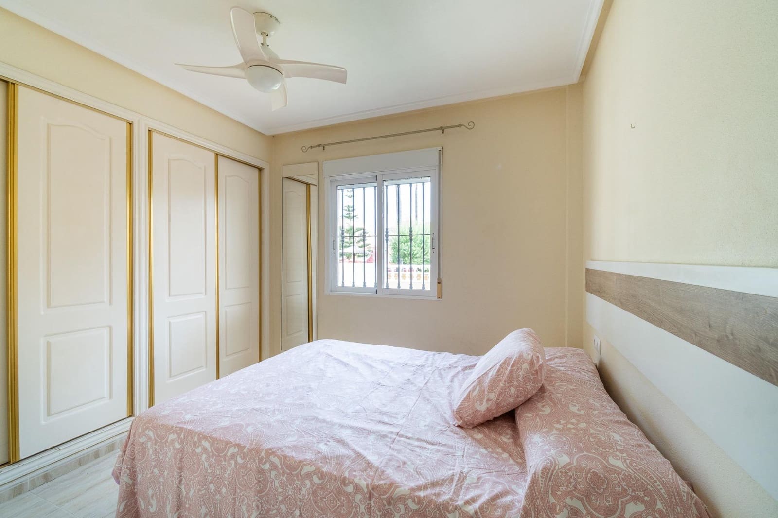 2 camera da letto Bungalow in vendita in Orihuela Costa con piscina - 175.000 € (Rif: 9986067)