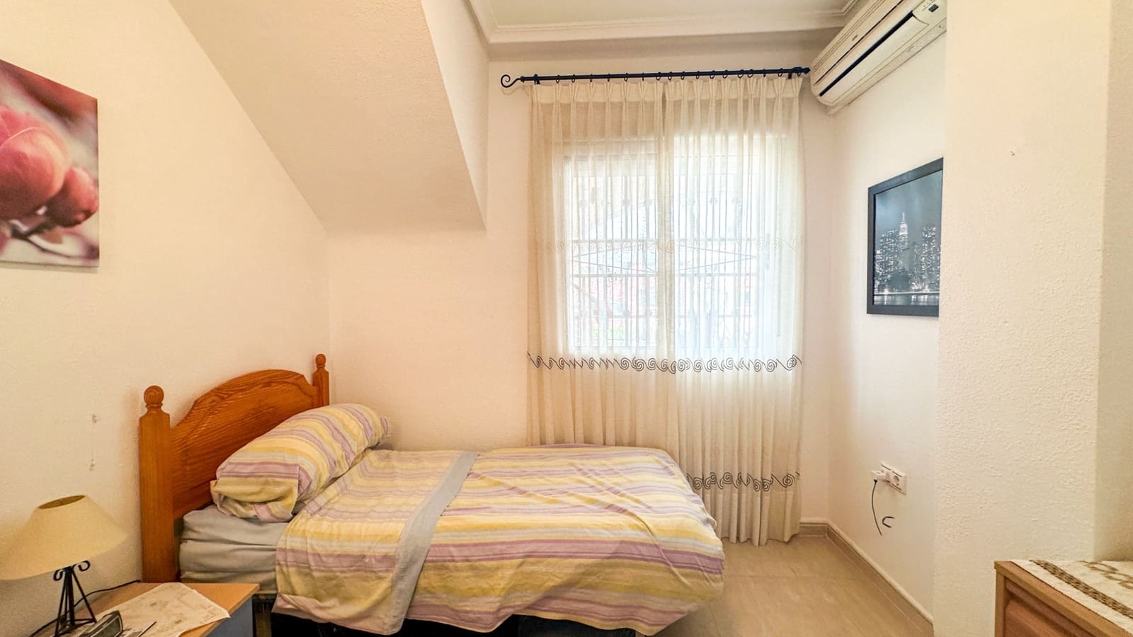 2 soveværelse Bungalow til salg i Orihuela Costa med swimmingpool - € 164.900 (Ref: 9994684)