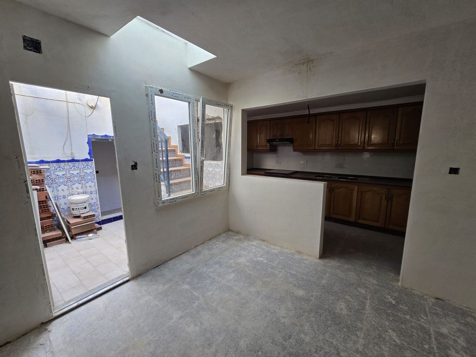 3 chambre Maison de Ville à vendre à Sax - 99 995 € (Ref: 9996402)