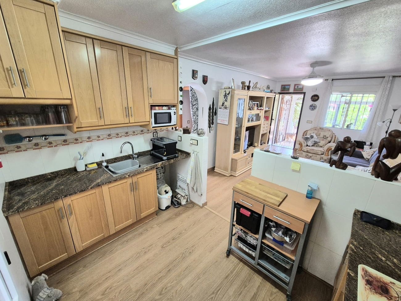 3 soverom Kjedet enebolig til salgs i Los Montesinos med svømmebasseng - € 219 995 (Ref: 9996403)