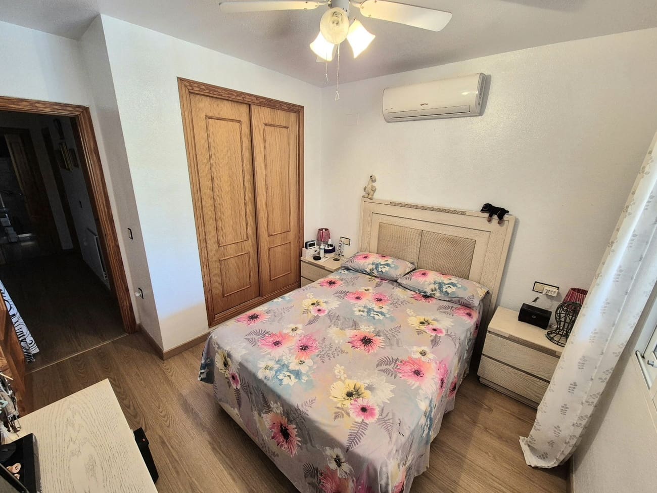3 soverom Kjedet enebolig til salgs i Los Montesinos med svømmebasseng - € 219 995 (Ref: 9996403)
