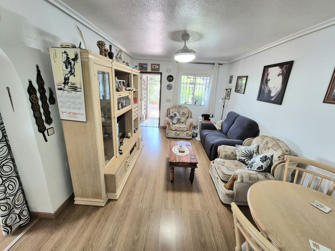 3 soverom Kjedet enebolig til salgs i Los Montesinos med svømmebasseng - € 219 995 (Ref: 9996403)