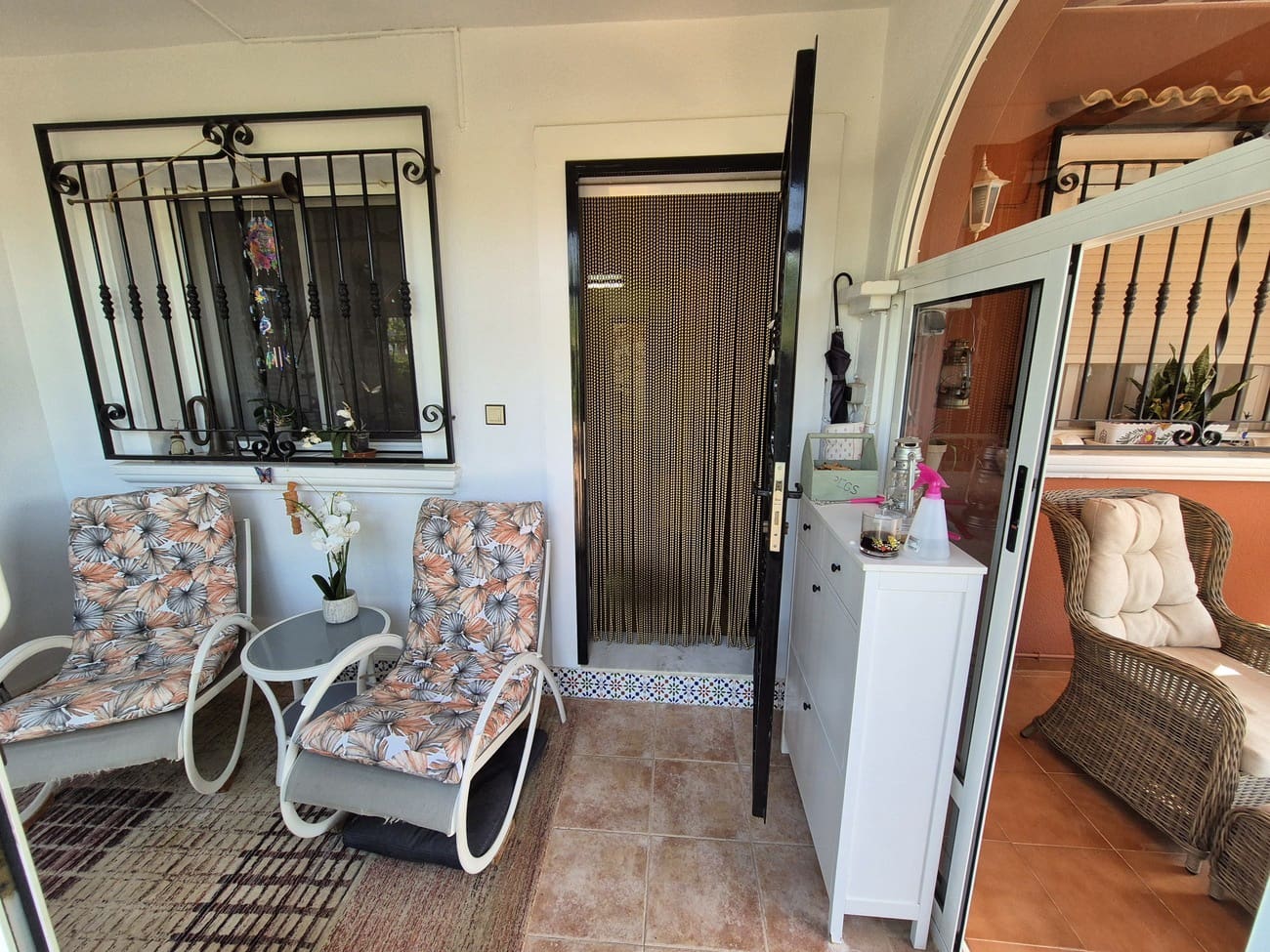 3 soverom Kjedet enebolig til salgs i Los Montesinos med svømmebasseng - € 219 995 (Ref: 9996403)