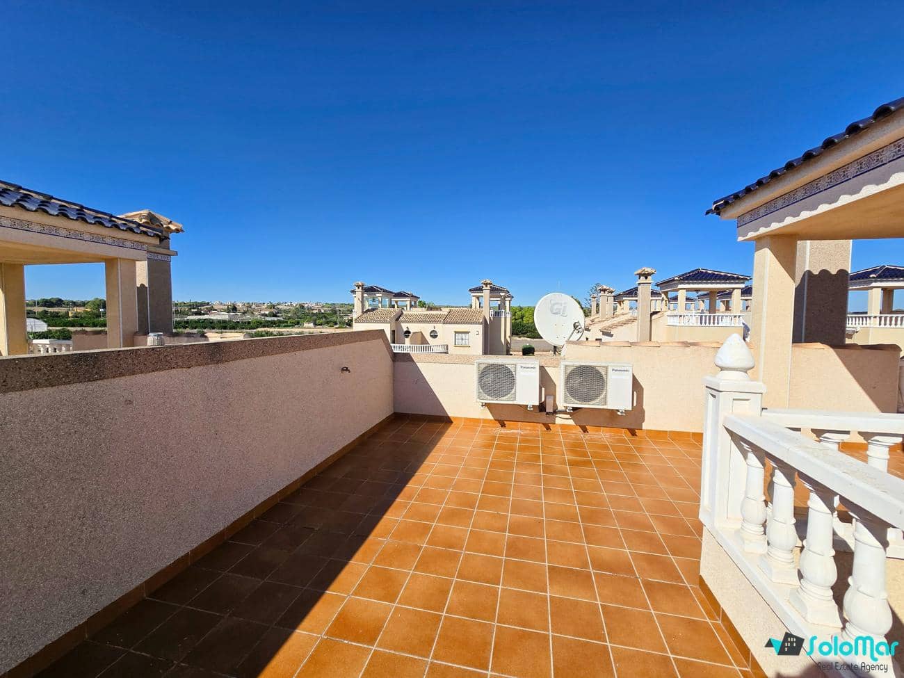 3 camera da letto Casa in vendita in El Raso con piscina garage - 214.900 € (Rif: 10167924)