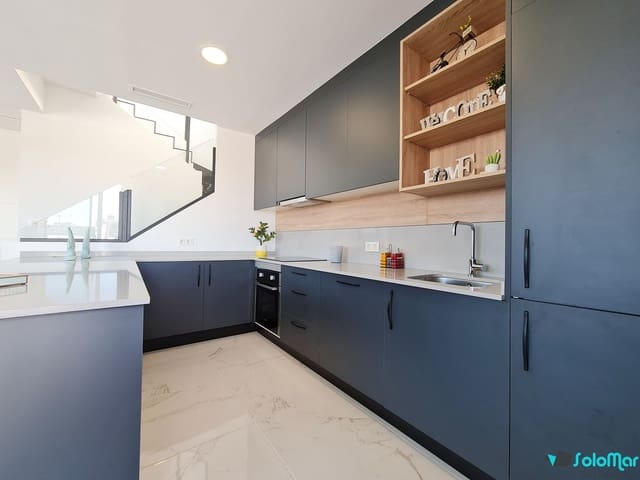 Chalet de 3 habitaciones en Los Montesinos en venta - 423.900 € (Ref: 4686809)