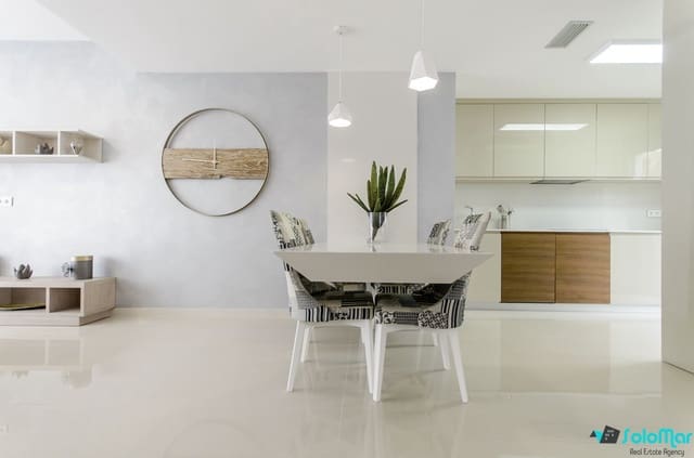 4 makuuhuone Huvila myytävänä paikassa San Miguel de Salinas mukana uima-altaan - 630 000 € (Ref: 5532186)