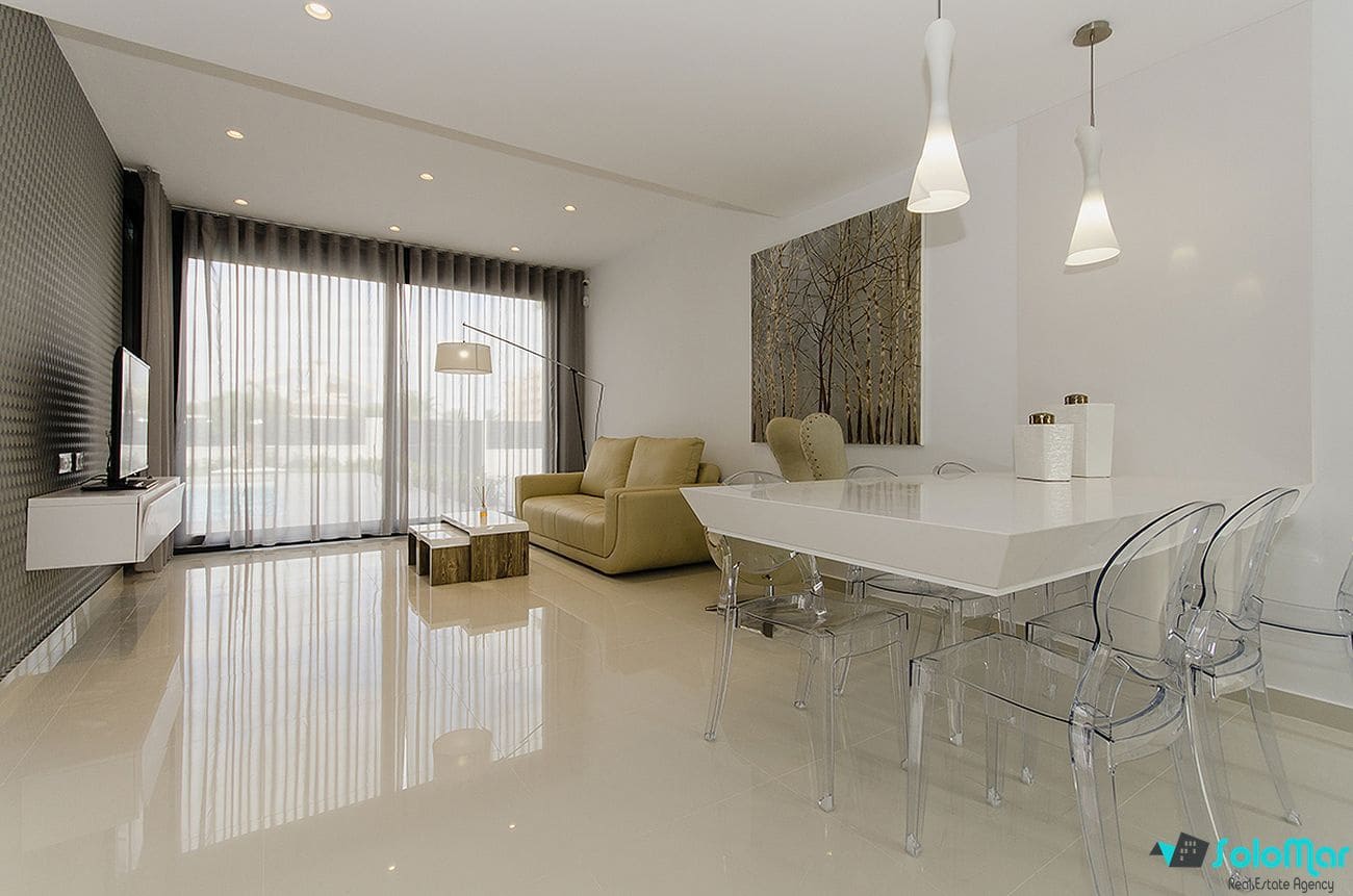 3 bedroom Villa for sale in Dehesa de Campoamor with pool - € 975,000 (Ref: 5534261)