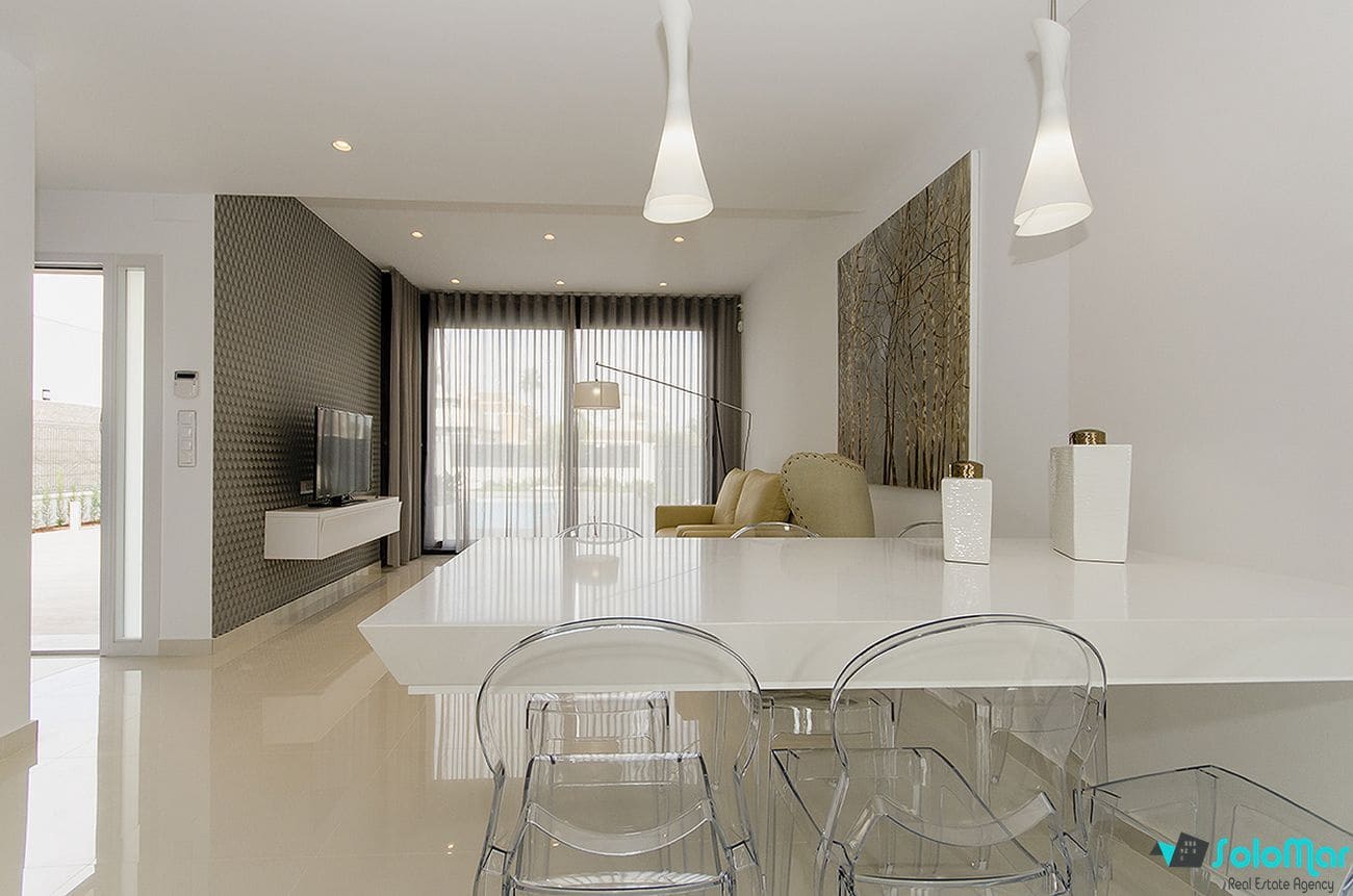 3 bedroom Villa for sale in Dehesa de Campoamor with pool - € 975,000 (Ref: 5534261)