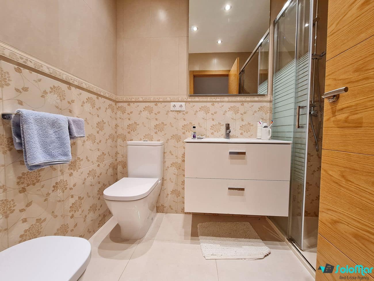 2 bedroom Apartment for sale in Guardamar del Segura - € 199,850 (Ref: 5573563)