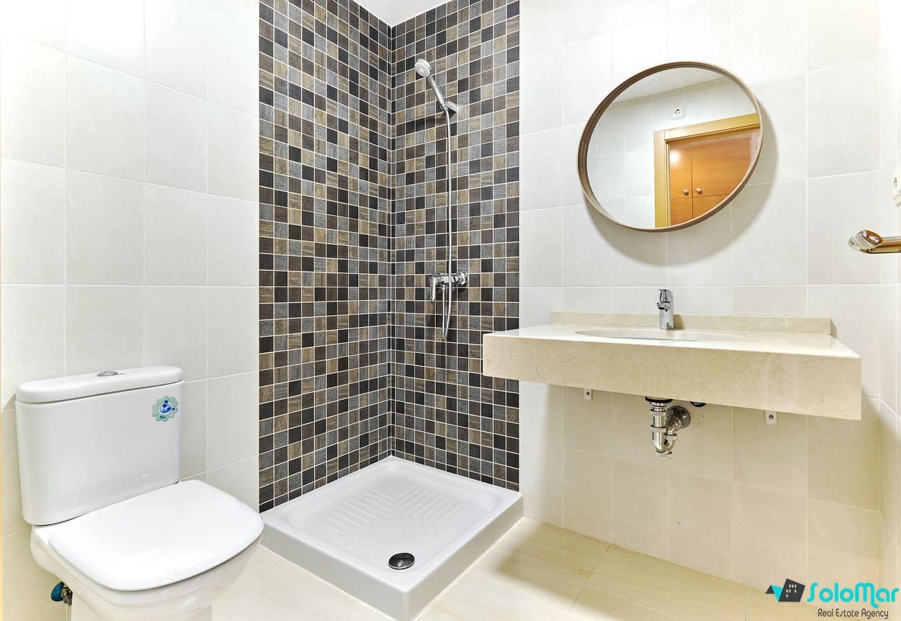 Apartamento de 2 habitaciones en San Miguel de Salinas en venta con piscina - 165.000 € (Ref: 5614034)