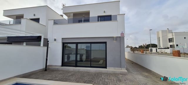 3 slaapkamer Villa te koop in La Zenia, Orihuela met zwembad - € 399.900 (Ref: 5630380)