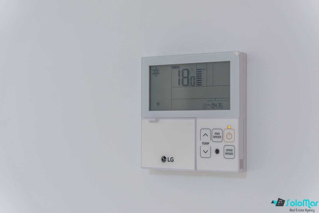 3 quarto Moradia para venda em Playa Honda com piscina - 595 000 € (Ref: 5745343)