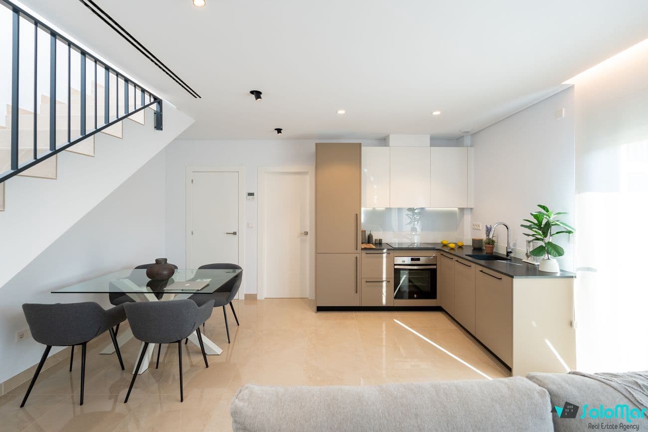 3 quarto Casa em Banda para venda em Gran Alacant com piscina - 350 000 € (Ref: 5765359)