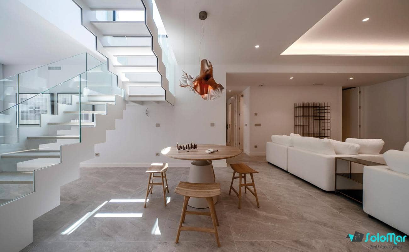 4 camera da letto Villa in vendita in Benidorm con piscina - 1.350.000 € (Rif: 7345928)