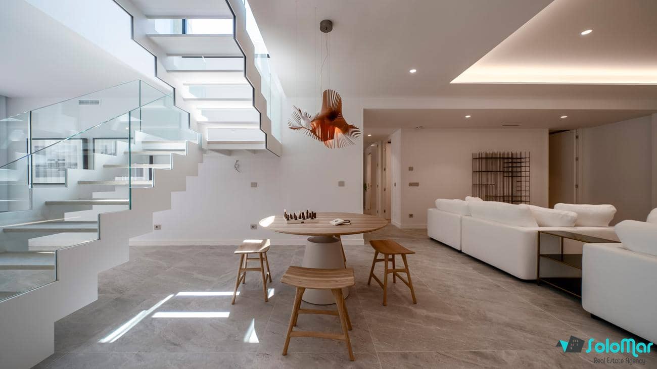 4 camera da letto Villa in vendita in Benidorm con piscina - 1.350.000 € (Rif: 7345928)