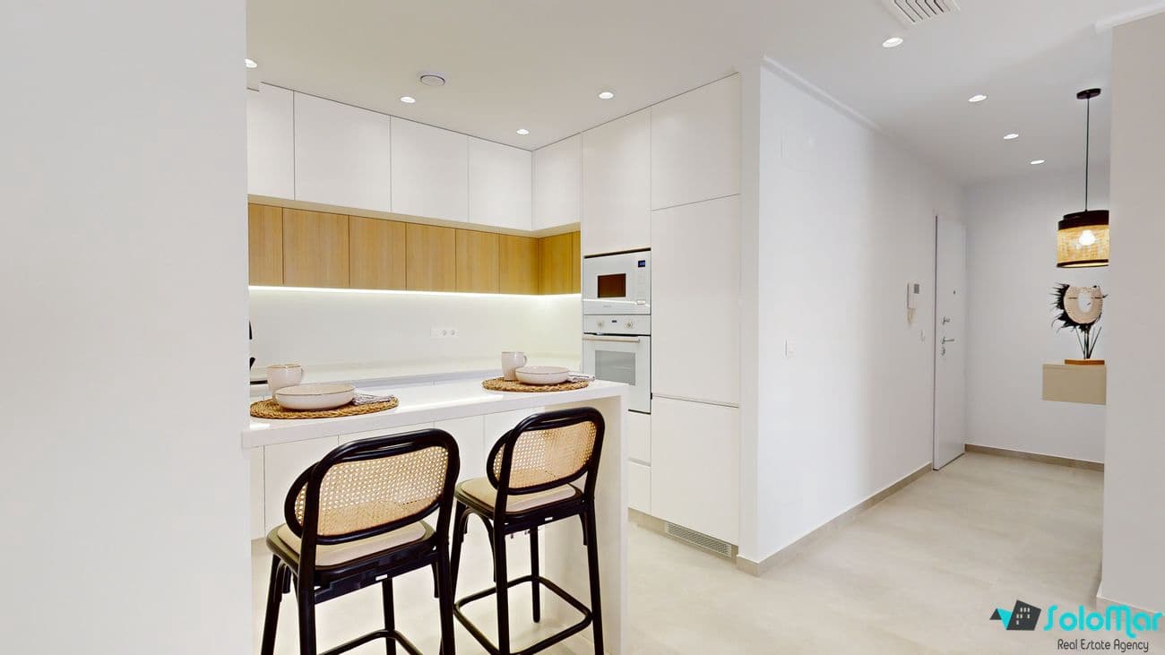 3 bedroom Apartment for sale in El Raso with pool - € 299,900 (Ref: 7378536)