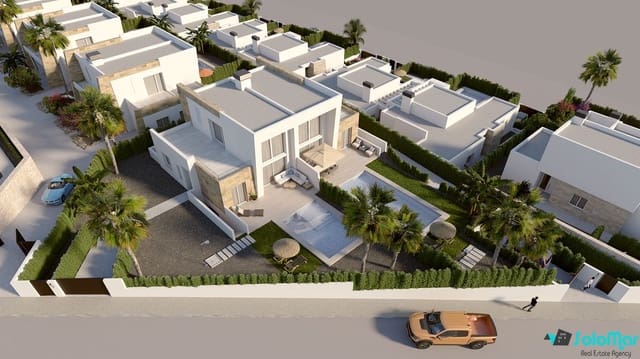 3 bedroom Townhouse for sale in Algorfa with pool - € 475,000 (Ref: 7386207)