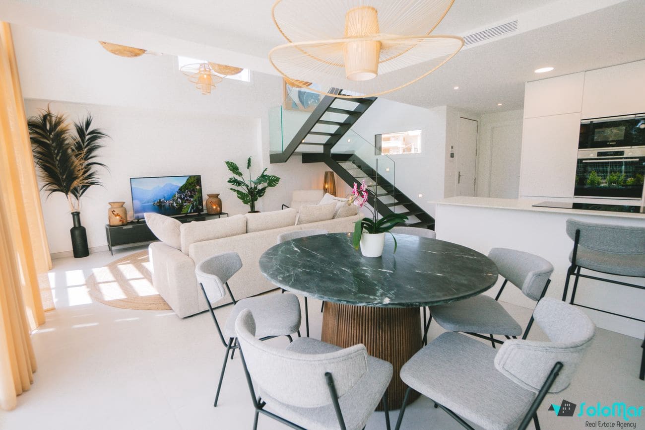 3 bedroom Villa for sale in Finestrat with pool - € 840,000 (Ref: 7400276)