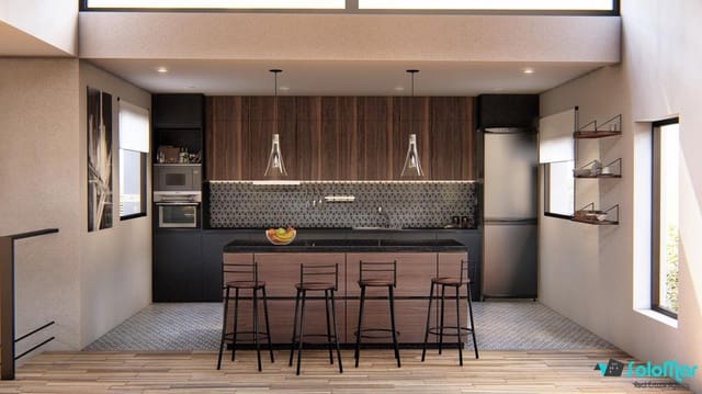 5 bedroom Villa for sale in Fortuna with pool - € 295,000 (Ref: 7405469)