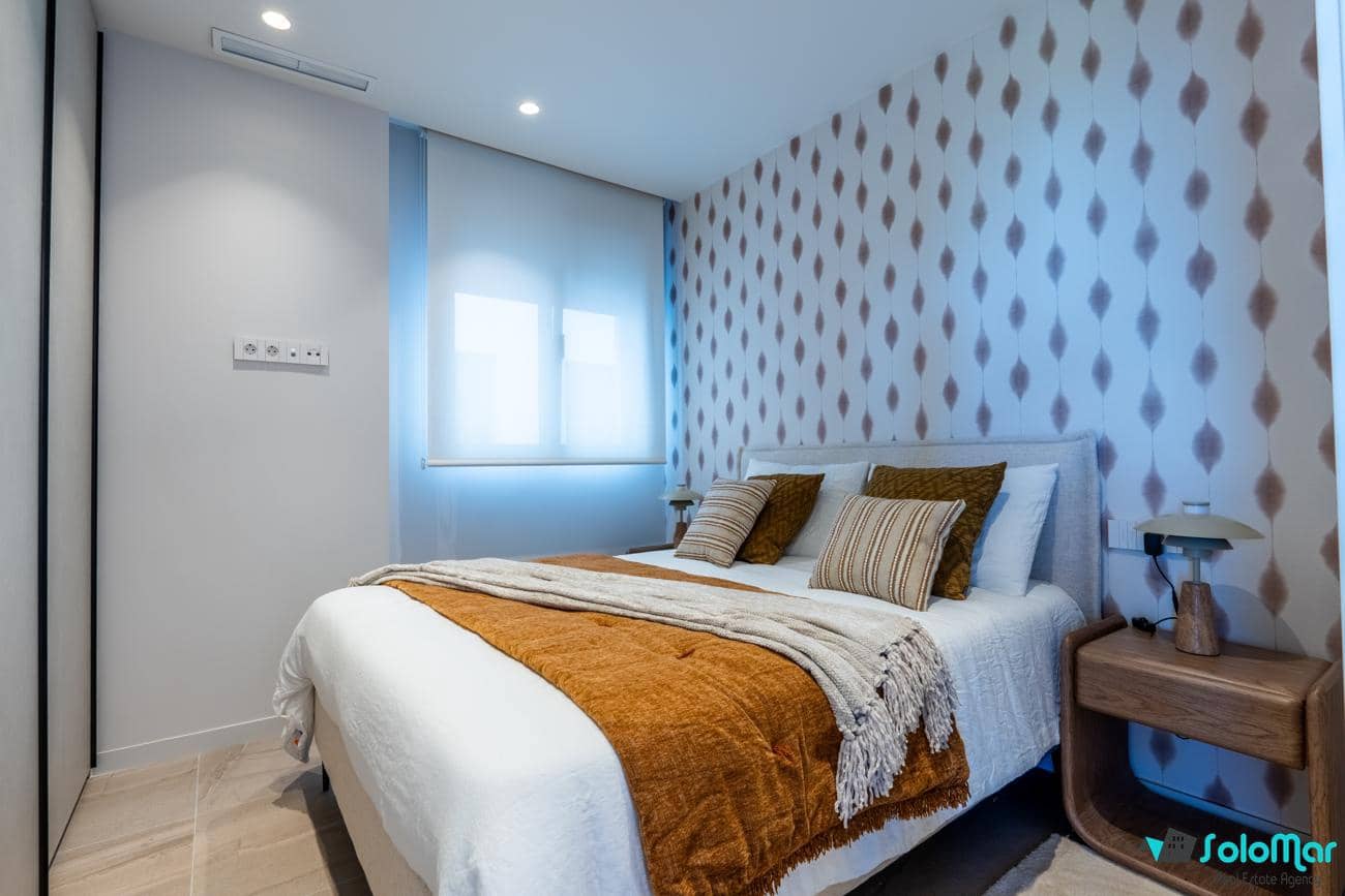 3 bedroom Apartment for sale in Guardamar del Segura with pool - € 425,000 (Ref: 7423130)
