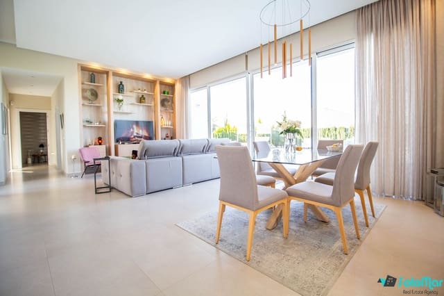 3 chambre Villa/Maison à vendre à San Miguel de Salinas avec piscine - 1 050 000 € (Ref: 7441315)