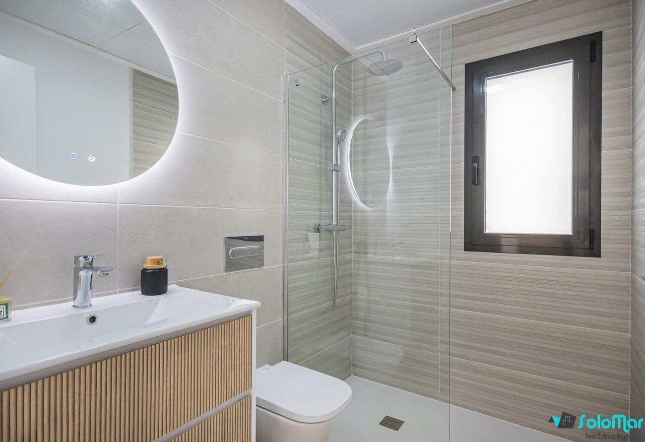 3 soverom Hus til salgs i Los Balcones med svømmebasseng - € 414 000 (Ref: 7444853)