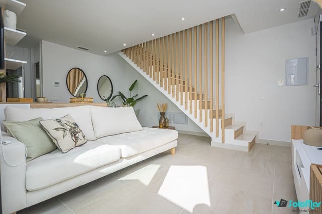 3 soveværelse Byhus til salg i Los Balcones med swimmingpool - € 539.000 (Ref: 7444853)