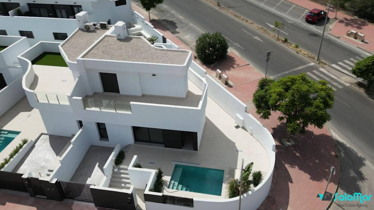 3 soveværelse Byhus til salg i Los Balcones med swimmingpool - € 539.000 (Ref: 7444853)