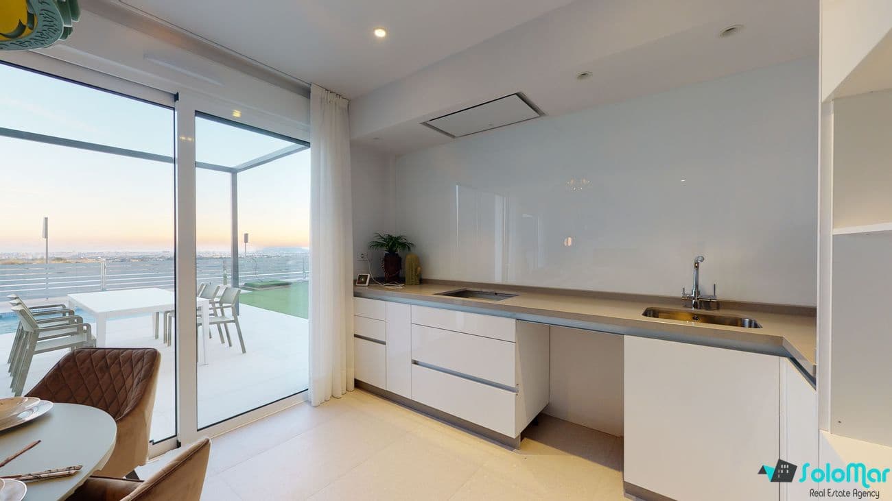 3 makuuhuone Huvila myytävänä paikassa Muchamiel / Mutxamel mukana uima-altaan - 450 000 € (Ref: 7450850)