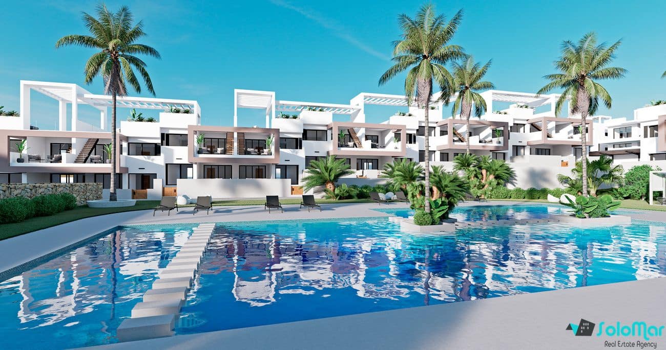 3 soveværelse Bungalow til salg i Benidorm med swimmingpool - € 379.900 (Ref: 7539062)