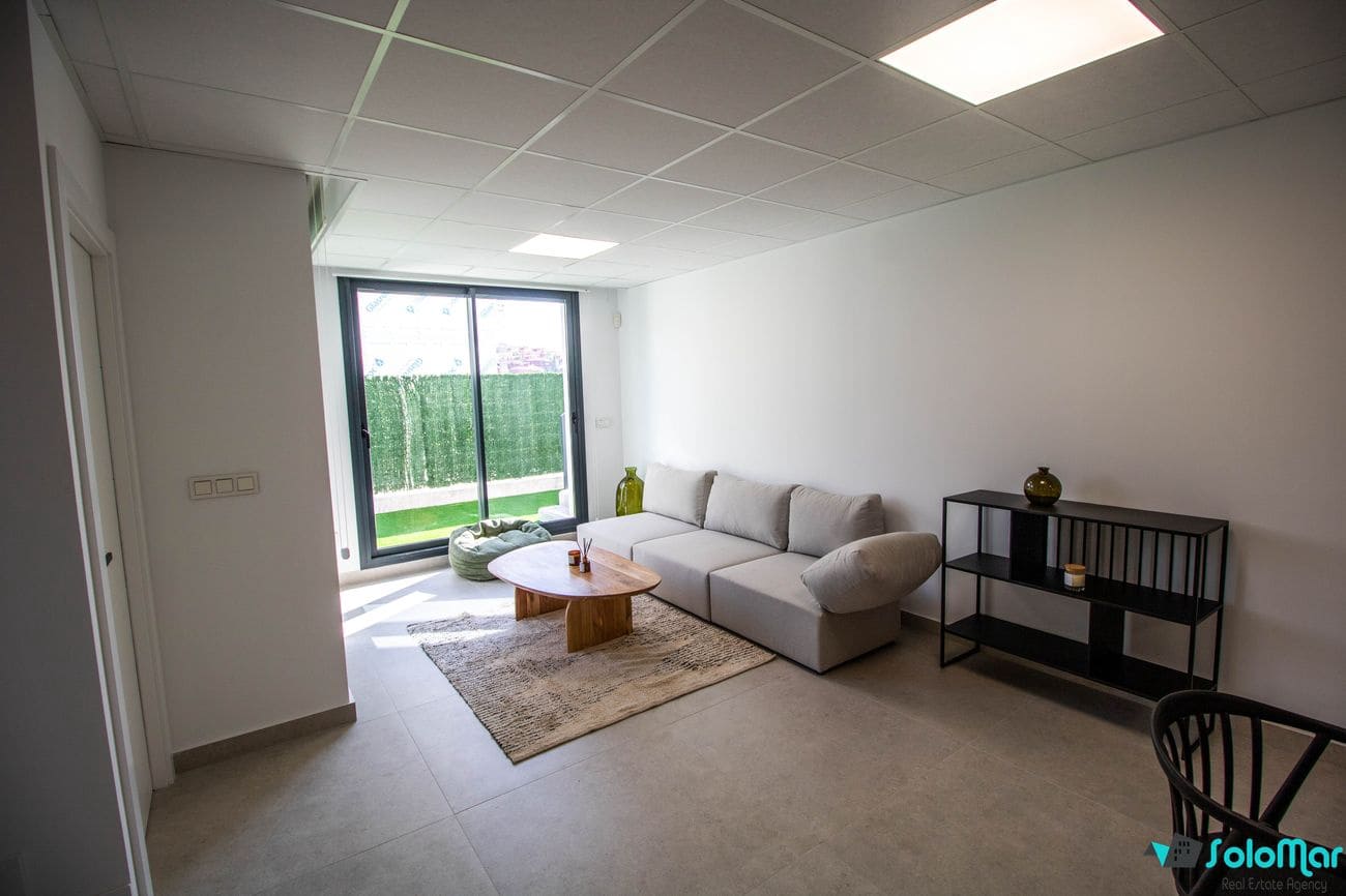 3 bedroom Villa for sale in Benidorm with pool - € 549,000 (Ref: 7616308)