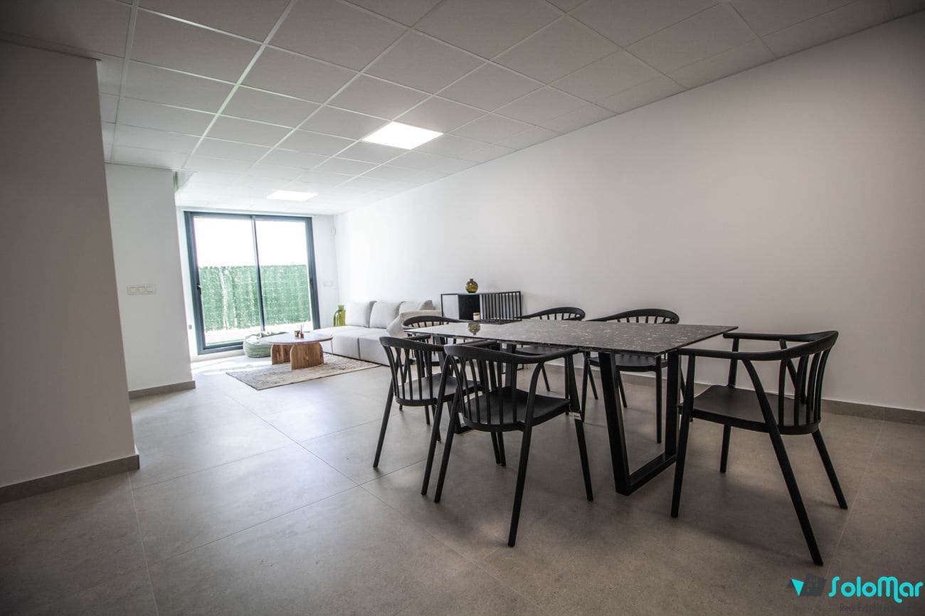 3 bedroom Villa for sale in Benidorm with pool - € 549,000 (Ref: 7616308)